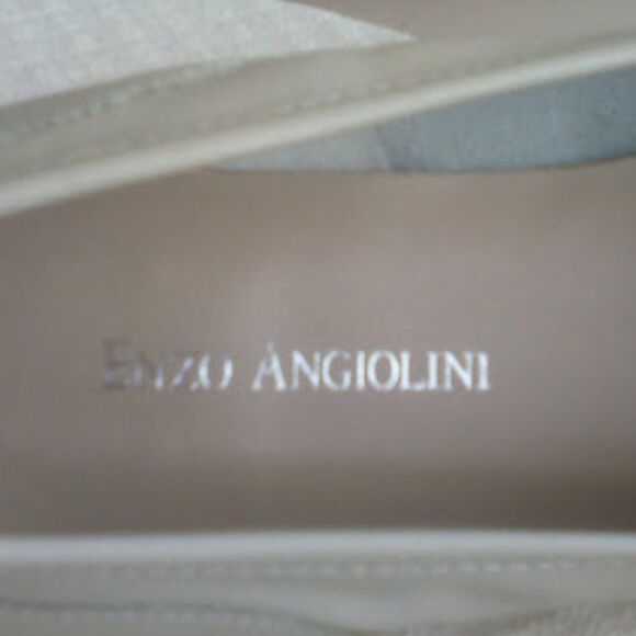 Enzo Angiolini Women's Liberty Opal Cream Loafers size 7.5 M - Picture 7 of 9